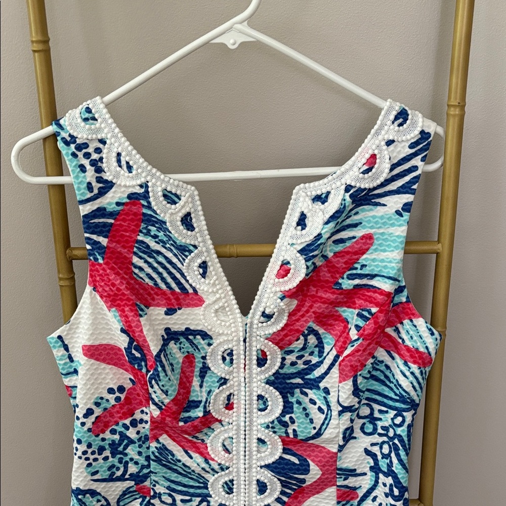 Excellent condition! Rare, Lilly Pulitzer Coral, Navy & Aqua Print Shift Dress - Picture 2 of 8